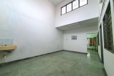 Paramount Garden (Taman Paramount)