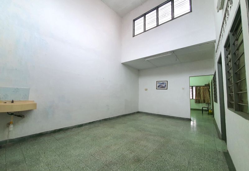 Paramount Garden (Taman Paramount)