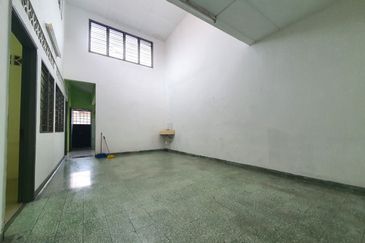 Paramount Garden (Taman Paramount)