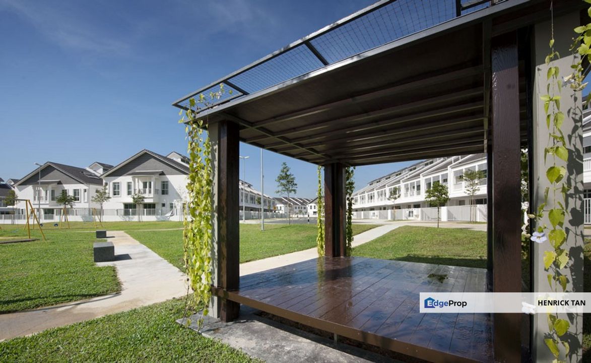 24x80sqft, Double Storey Superlink, 2600sqft, Gated Guarded, Selangor, Telok Panglima Garang