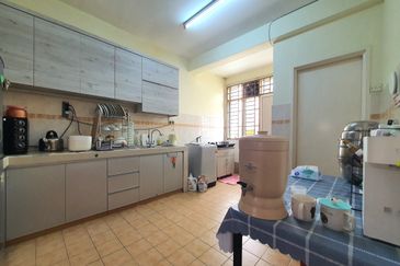 Bandar Bukit Puchong, BP 10