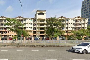 Pangsapuri Perdana, Seksyen 13