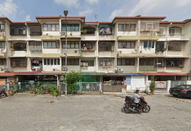 Taman Megah Cheras Apartment