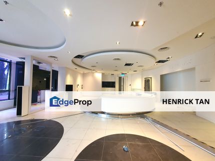 Facing main road, 5 Storey Office Building, With lift, Next to BRT, Selangor, Petaling Jaya