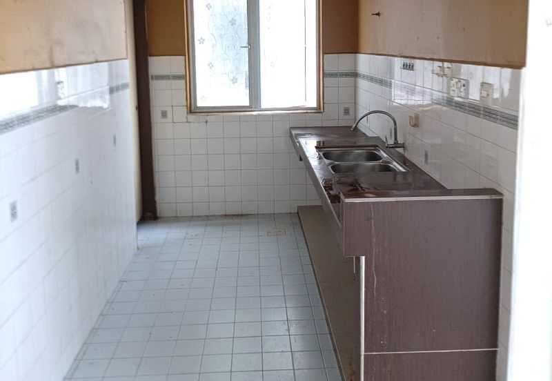 Subang Perdana Goodyear Court 10