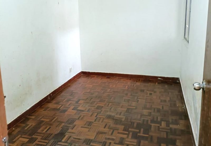 Subang Perdana Goodyear Court 10