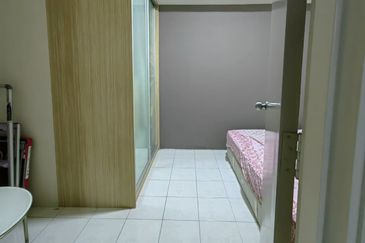 Avelon Tower @ Plaza Medan Putra