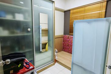 Avelon Tower @ Plaza Medan Putra