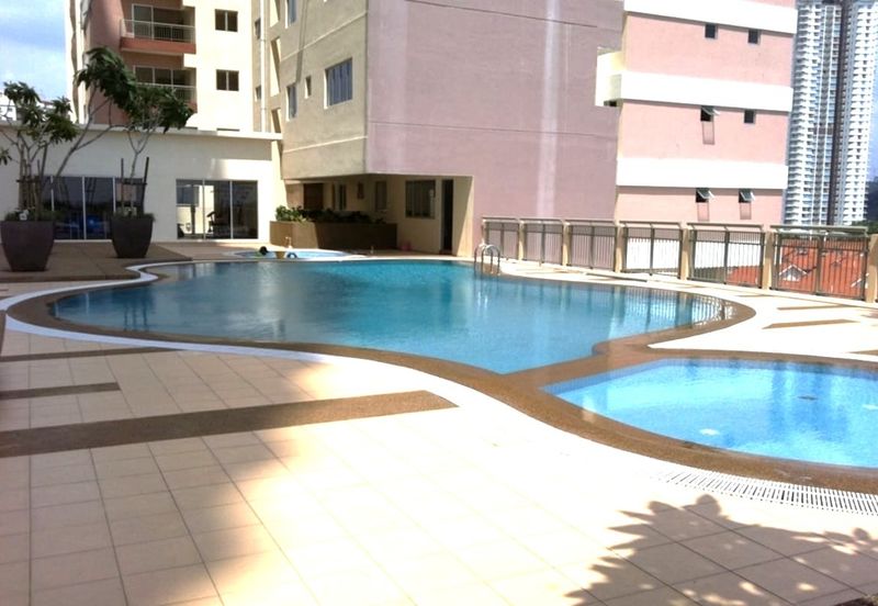 Avelon Tower @ Plaza Medan Putra