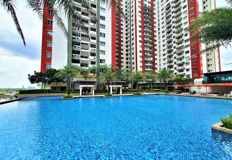 Main Place Residence