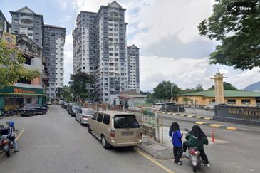 Taman Sri Murni Fasa 2 Aparment