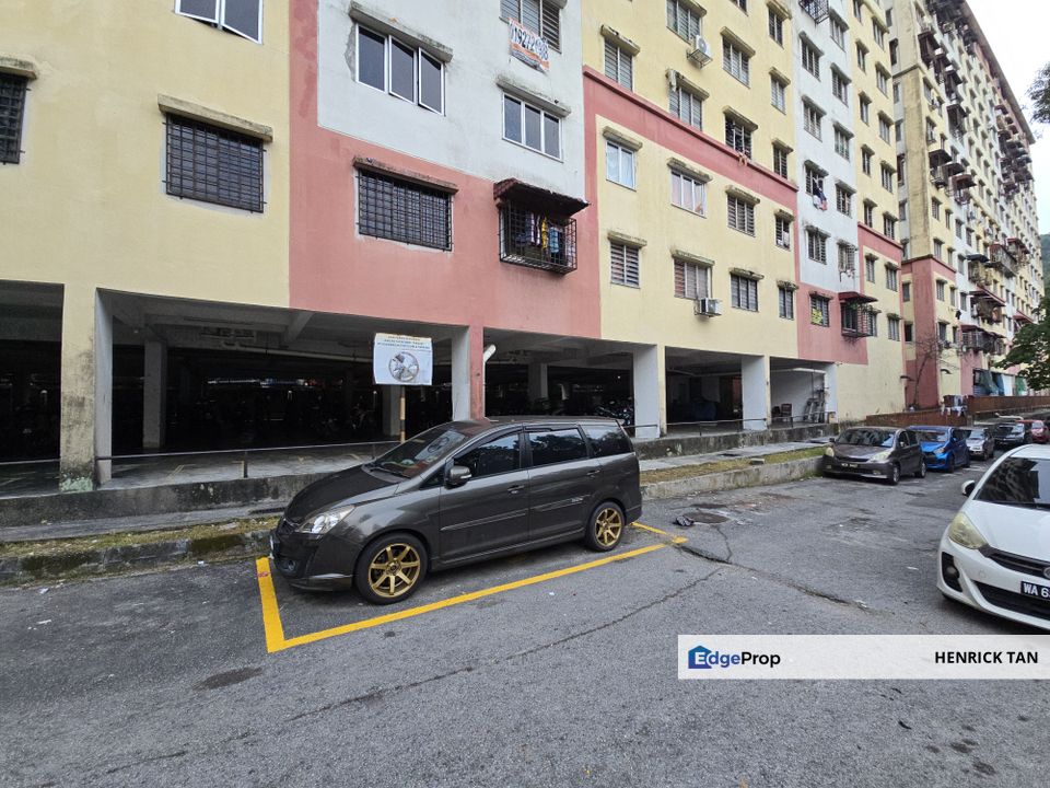 Segar Ria Flat Taman Segar Cheras, Kuala Lumpur, Cheras