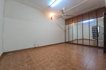 Taman Sri Subang PJS 10