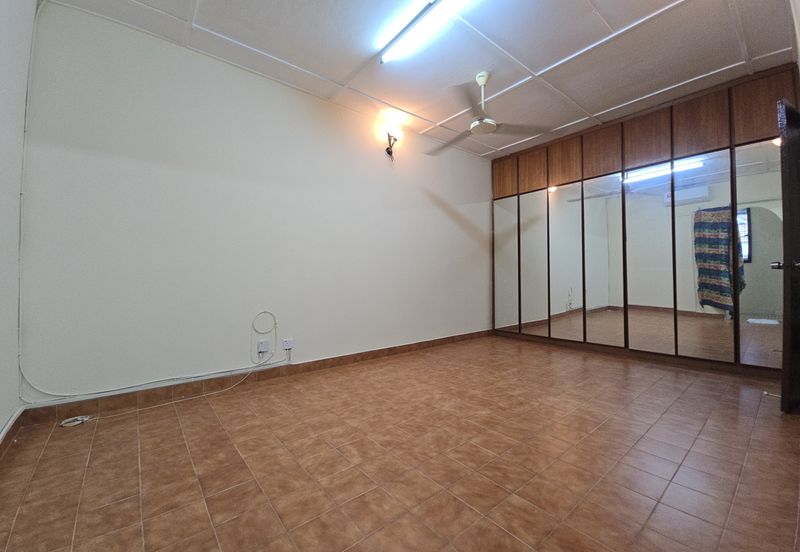 Taman Sri Subang PJS 10