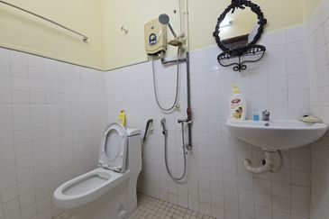 Taman Sri Subang PJS 10