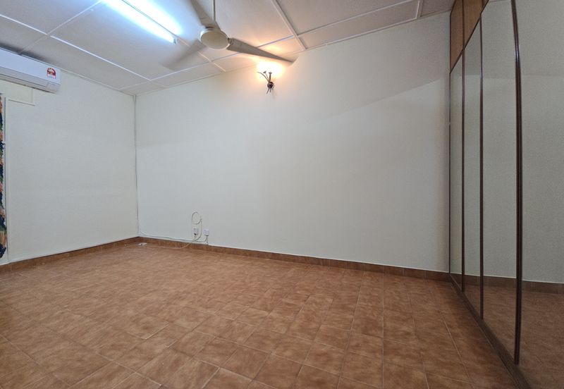 Taman Sri Subang PJS 10