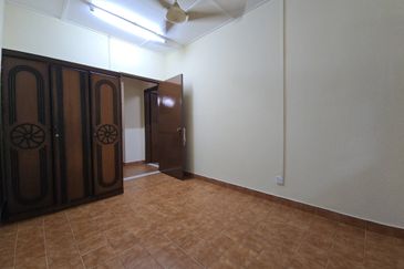 Taman Sri Subang PJS 10