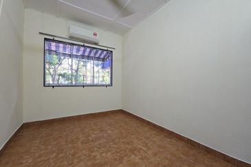 Taman Sri Subang PJS 10