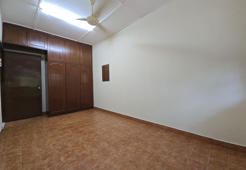 Taman Sri Subang PJS 10