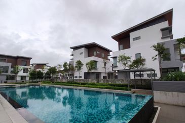 Broadleaf Residences, Hometree