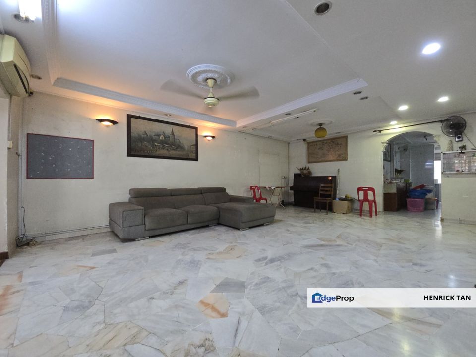 PJS 5 Taman Desaria, Double Storey, 22x70sf, Renovated Kitchen fully extended, Selangor, Petaling Jaya