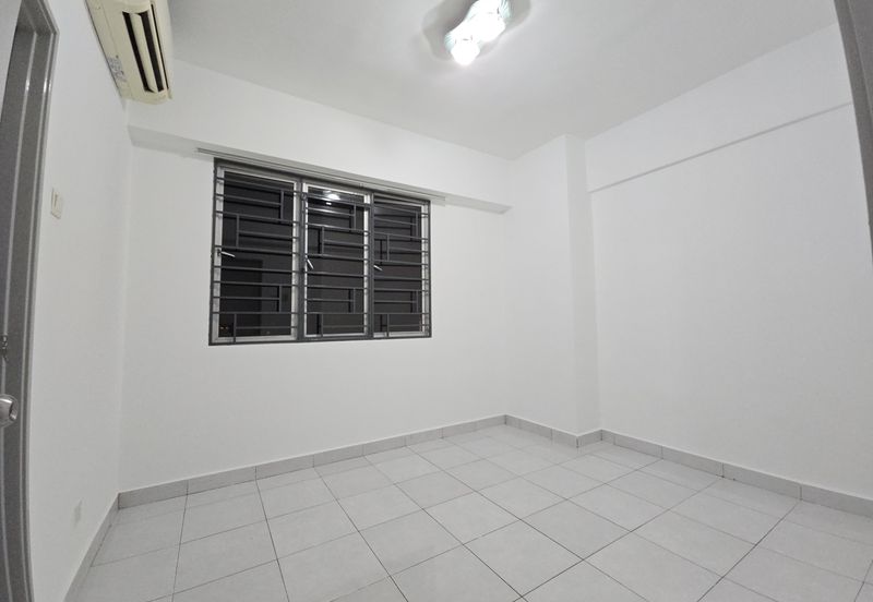 Main Place Residence