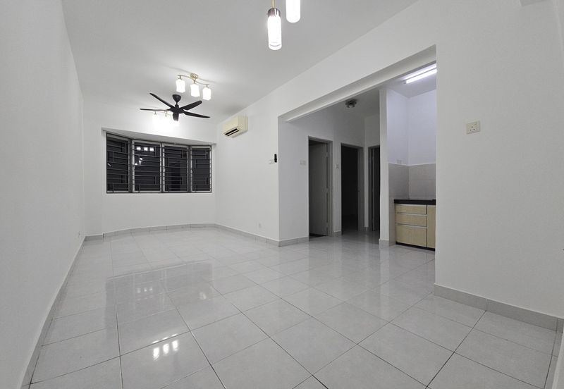 Main Place Residence