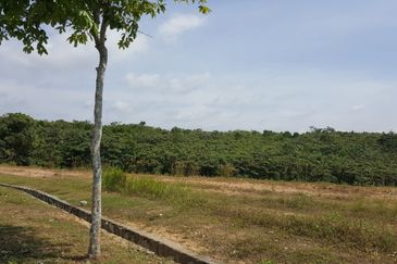Heavy and Medium Industry land 3ac, 6ac and more, Nilai, Seremban 2, Senawang , Seremban