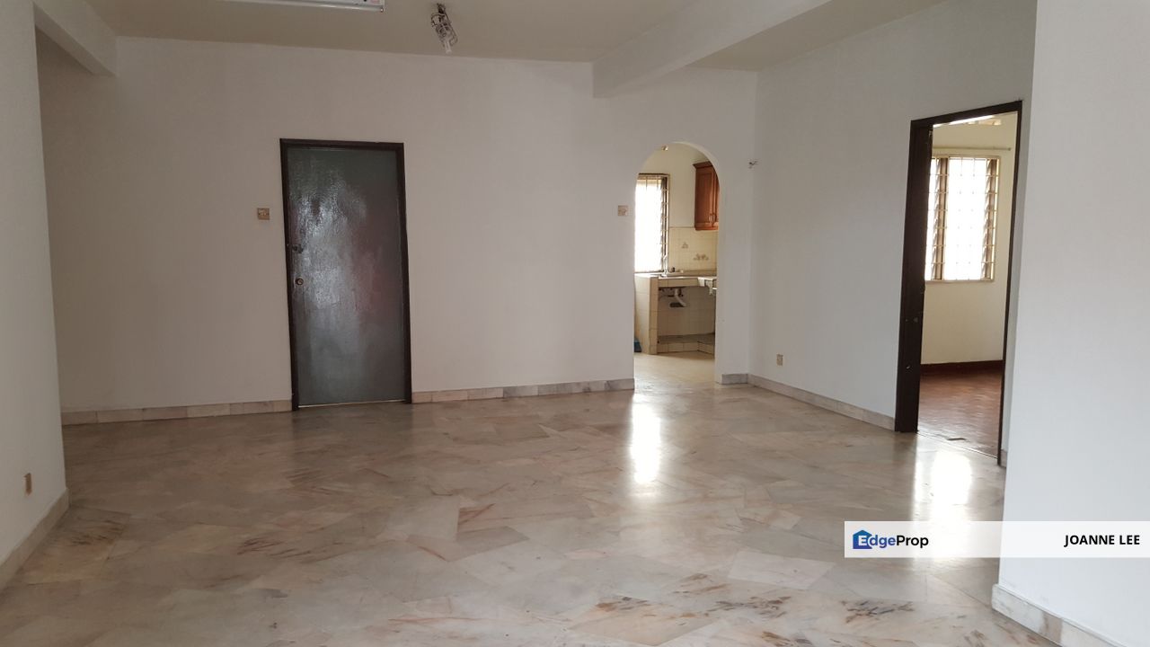 Subang apartment nearby lrt station, Selangor, USJ