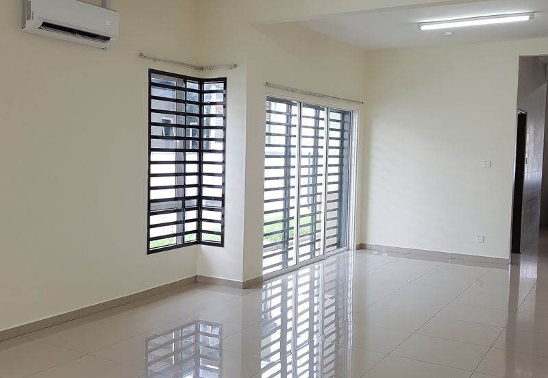 Single Storey Semi-D