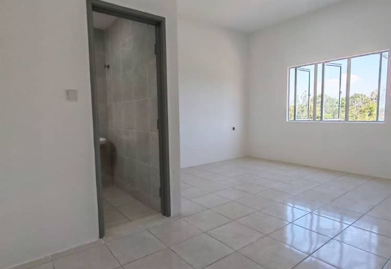 FREEHOLD LANDED Property