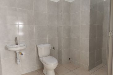 FREEHOLD LANDED Property