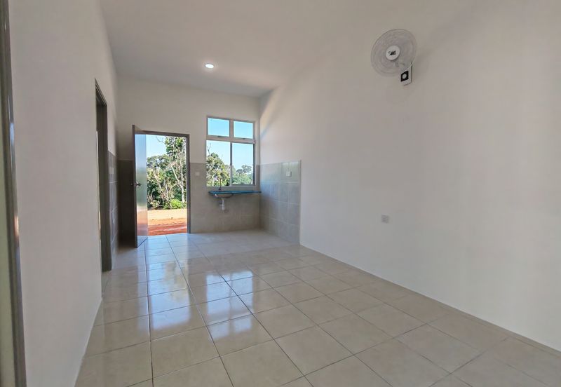 FREEHOLD LANDED Property