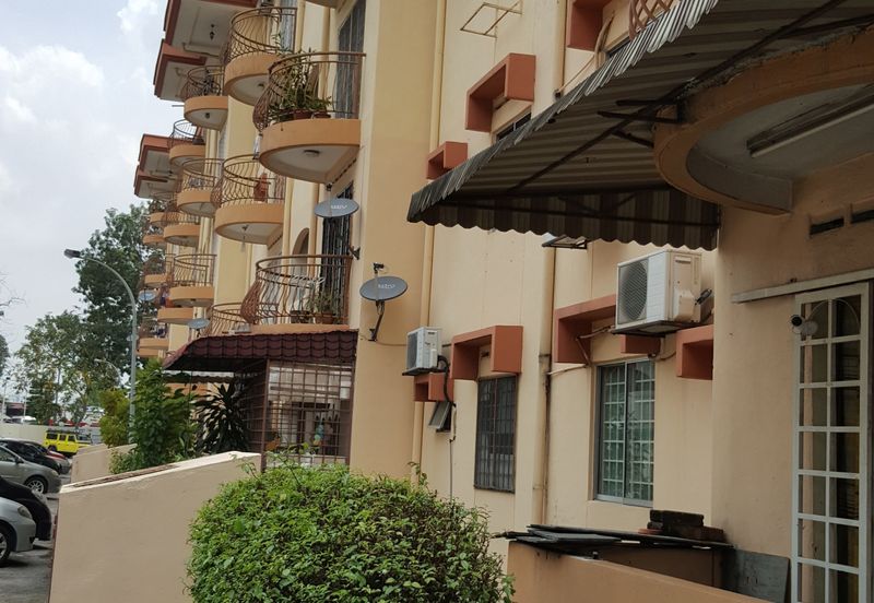 Subang Perdana Goodyear Court 3