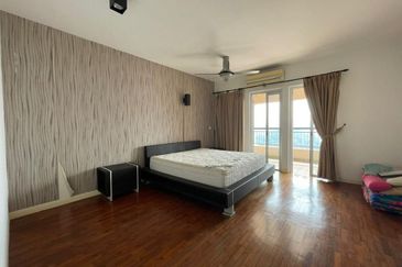 Seri Maya Condominium