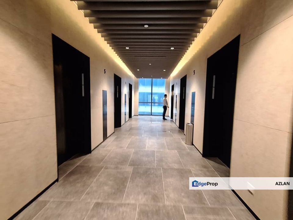 MSC, Zone, Grade A & Green Building (GBI). Walking distance to LRT & Monorail., Kuala Lumpur, KLCC