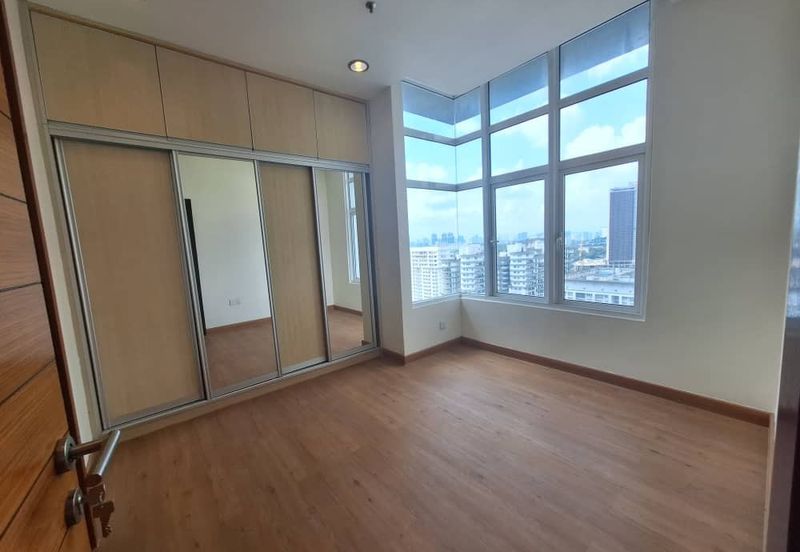 Dua Sentral Residential Tower