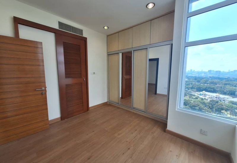 Dua Sentral Residential Tower