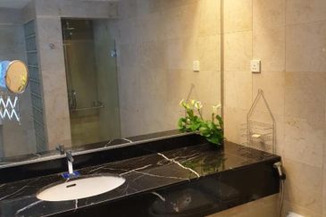 202 DC (Desa Cahaya)