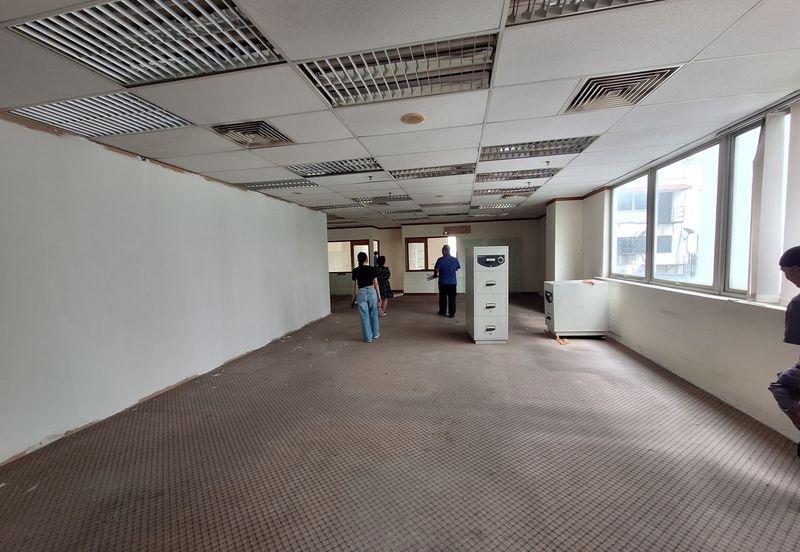 Strategic location & Easy access with major highways