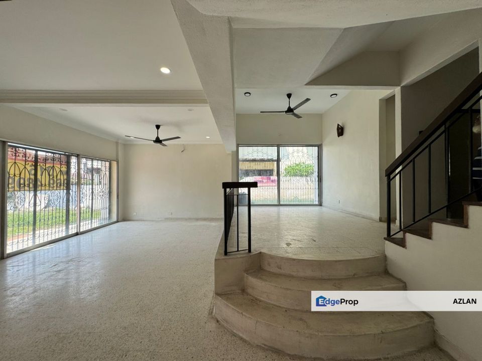 2 Storey Semi-D House Taman Cuepacs, Cheras Selangor For Sale, Selangor, Batu 9th Cheras