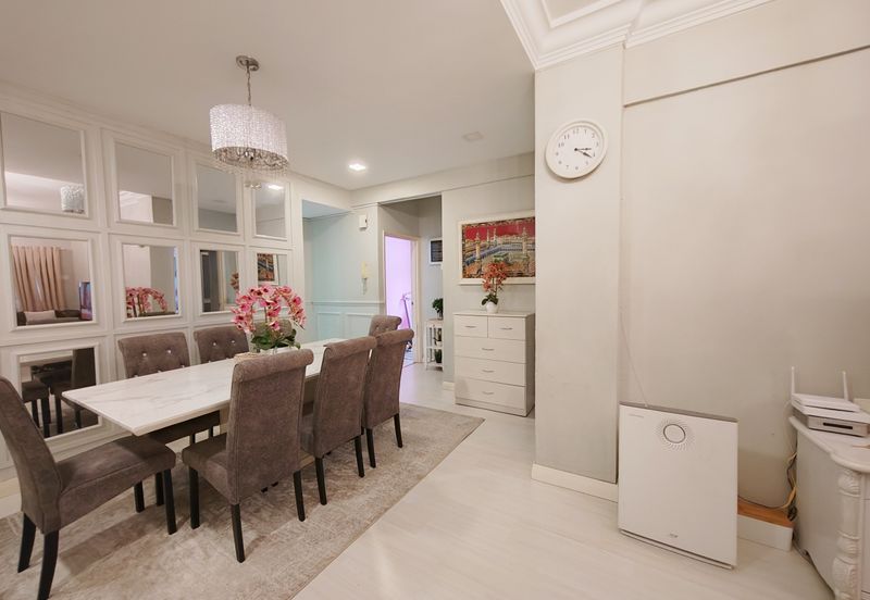 Sri Jelatek Condominium