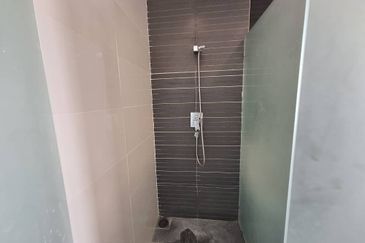 Dua Sentral Residential Tower