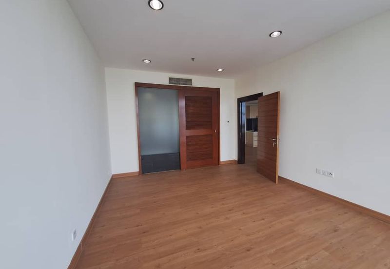 Dua Sentral Residential Tower