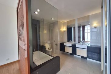 Dua Sentral Residential Tower