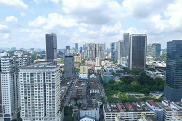 Dua Sentral Residential Tower