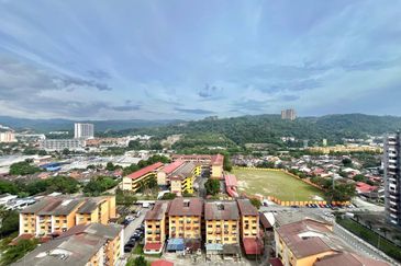 Menara Merak Kayangan