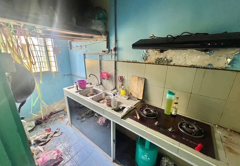 Menara Merak Kayangan