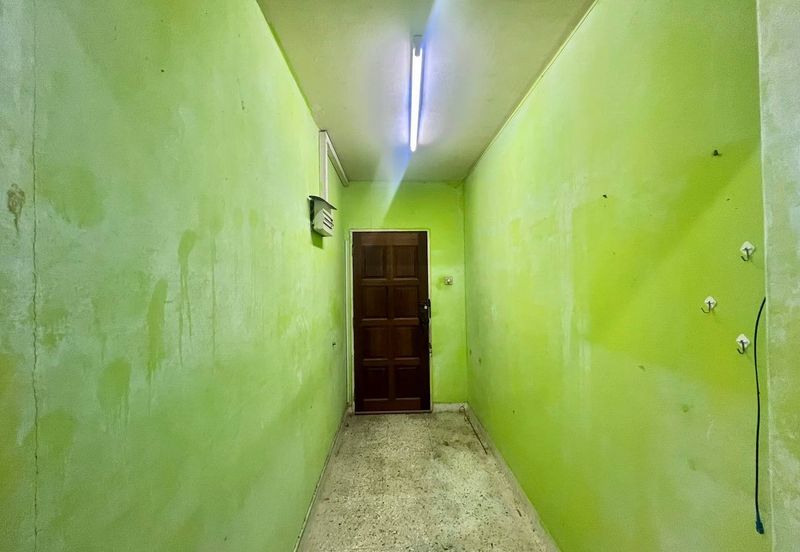 Menara Merak Kayangan