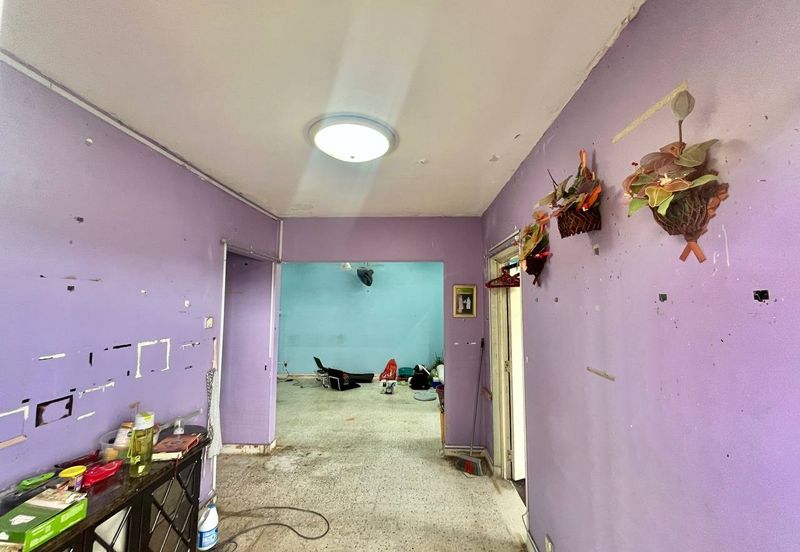 Menara Merak Kayangan